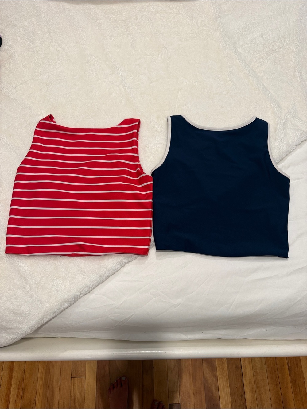 YPB tank top bundle M